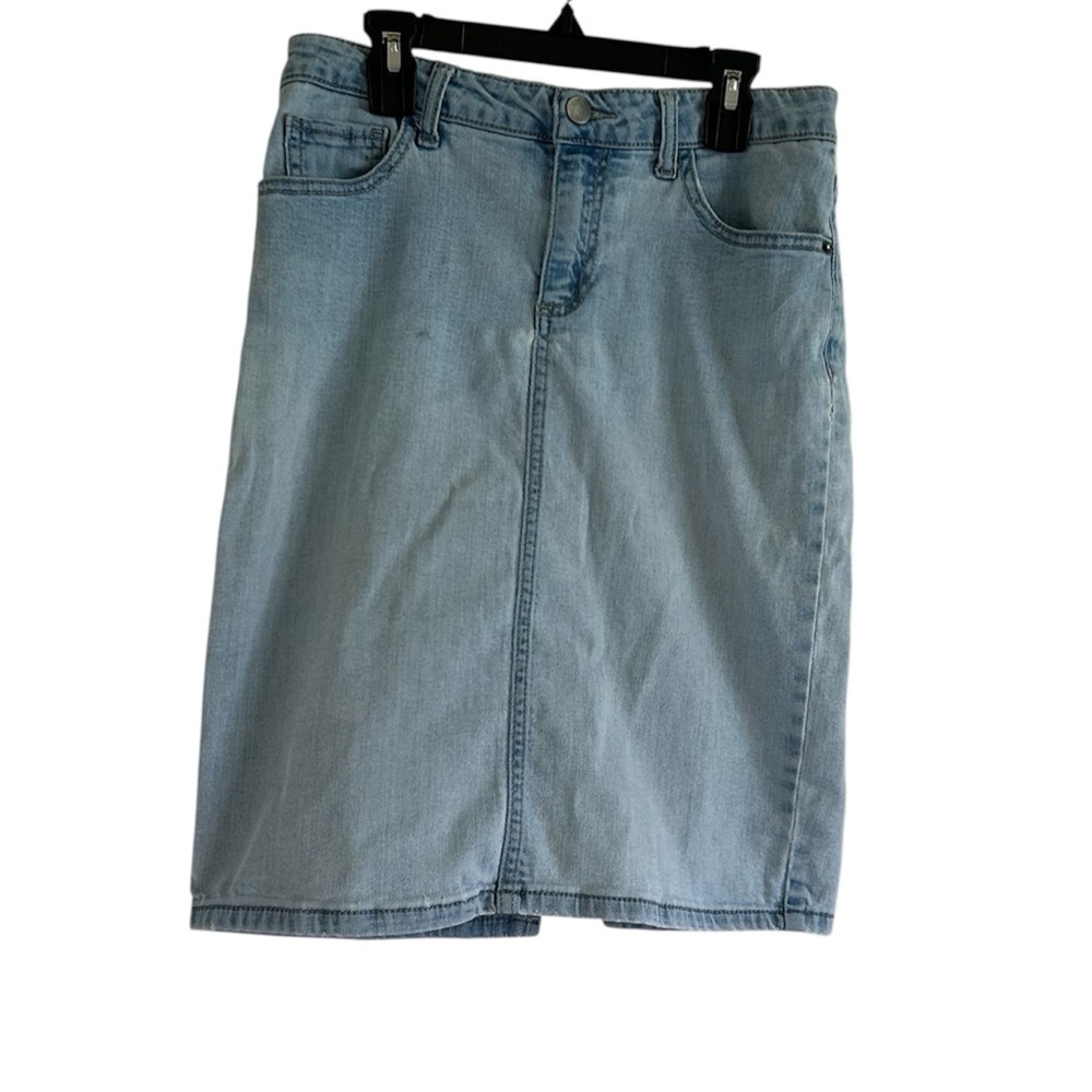Forever 21 Light Blue Denim Size Large Midi Skirt